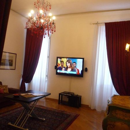 Residenza Mucha Apartamento Roma Quarto foto